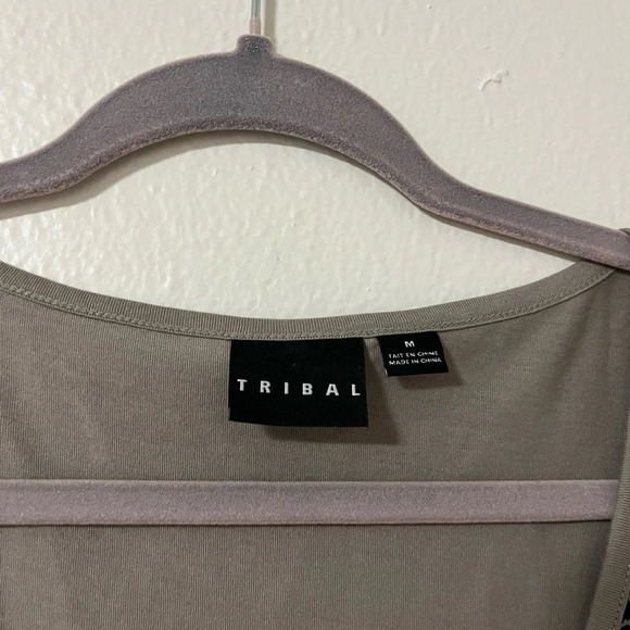 NWT Sequin Snakeskin Tank by Tribal Animal Print Sleeveless Size Medium Party - Picture 2 of 6